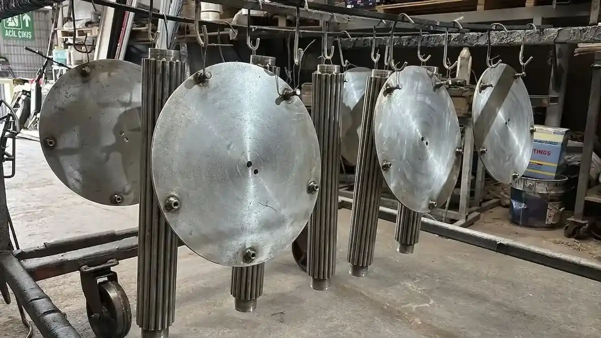 İzmit Mobilya Aksesuarları Elektrostatik Toz Boya 5 Demonte Mobilya Parçaları Toz Boya — Dekorasyon Sektörü, İzmit